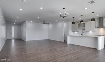 994 Barbara Ave, Socorro, TX 79927
