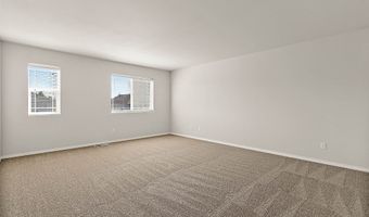 935 67th St SE, Auburn, WA 98092