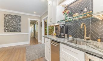 4121 Sheridan Dr, Charlotte, NC 28205