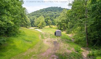 3757 Cavill Creek Rd, Barboursville, WV 25504