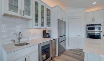 3 Sandspur Trl, Bald Head Island, NC 28461