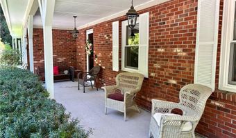 33 MaryAnn Dr, Exeter, RI 02822