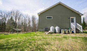 461 Four Mile Square Rd, Anson, ME 04911