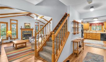 11142 Crego Rd, Akron, NY 14001