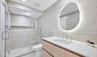 19355 Turnberry Way 19F, Aventura, FL 33180