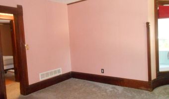 103 W Daniel St, Albany, MO 64402