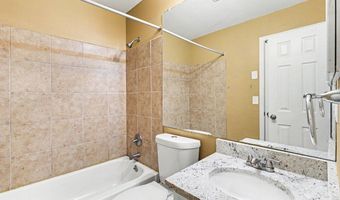 2220 S Jasper Way B, Aurora, CO 80013