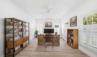 20384 MIDDLEBURY St, Ashburn, VA 20147
