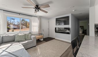 67 BEECHWOOD Ave, Dover, DE 19901