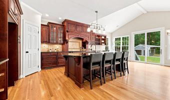 4008 W Lake Rd, Apex, NC 27539