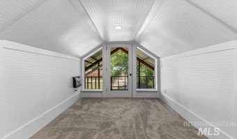 311 N School St, Cascade, ID 83611
