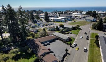 542 PACIFIC Ave, Brookings, OR 97415