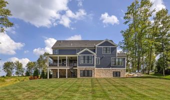 133 Woodford Dr, Adams Twp., PA 16033