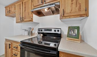 143 White Oak St, Alvarado, TX 76009