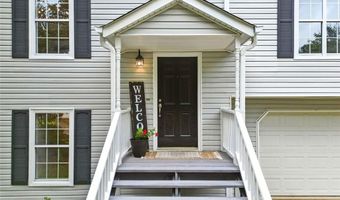 322 WINDING WOODS Trl, Woodstock, GA 30189