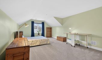 22 Mill Pond Rd 22, Brentwood, NH 03833