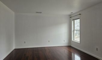 48 Meadow Brook Rd, Brookfield, CT 06804