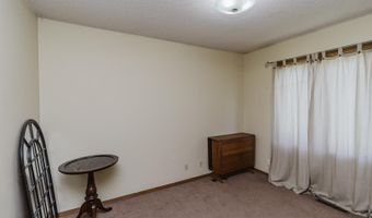 924 W Cedarwood Ct, Andover, KS 67002