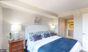 925 N FAIRFAX St 804, Alexandria, VA 22314