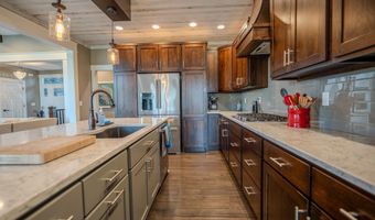 18860 Roselle Cv, Auburn, IN 46706