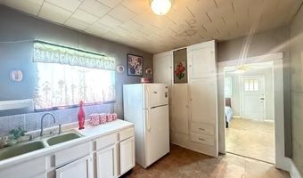 409 1st St, Atkins, AR 72823