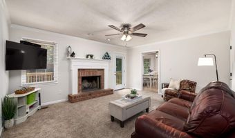 1209 SEQUOIA Trl, Alabaster, AL 35007