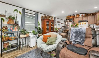 15 Courtesy Ave, Belmont, NH 03220
