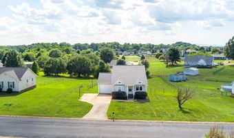 215 Upland View Dr, Boiling Springs, SC 29316