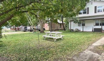 35 Hinshaw St, Arnolds Park, IA 51331