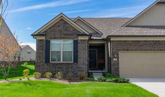723 W Spaniel Dr, Ann Arbor, MI 48108