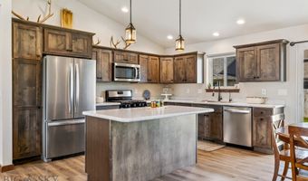 1005 Westwood Cir, Belgrade, MT 59714
