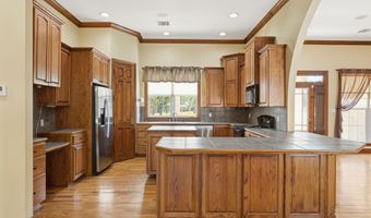 8022 Sidney Gautreaux Rd, Abbeville, LA 70510