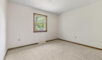 117 Taylor Woods Rd, Belgrade, ME 04917