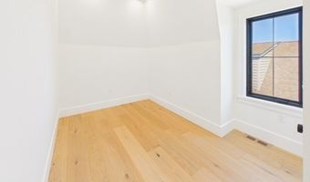 244 L St 3, Boston, MA 02127