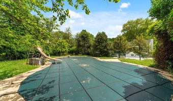 17708 TREE LAWN Dr, Ashton, MD 20861
