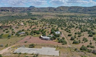 59 Wagon Rd, Alpine, TX 79830