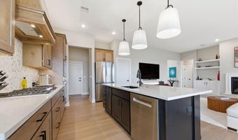 5926 E Forbes Ct, Bel Aire, KS 67220