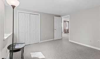 66 Girard Ave 401, Newport, RI 02840