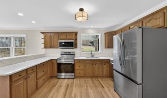 584 S POES Rd, Amissville, VA 20106