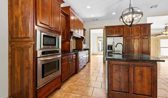 63 WATERS EDGE Dr, Alpine, AL 35014