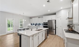 669 Fairway Dr, Acworth, GA 30101