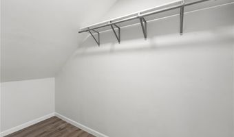 129 Cleveland St, Central Falls, RI 02863