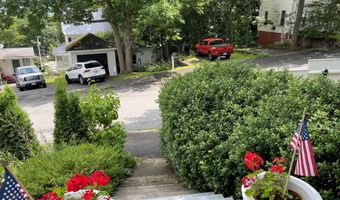 17 James St, Bangor, ME 04401