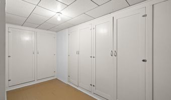 247 4TH St, Athena, OR 97813