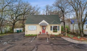 721 E River Rd, Anoka, MN 55303