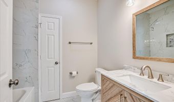 87 Robin Ln, Barnegat, NJ 08005