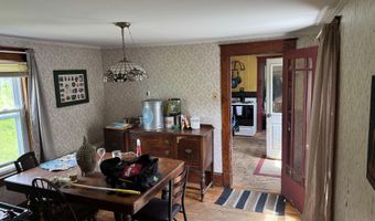 63 Washington St, Augusta, ME 04330