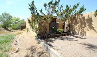 830 Live Oak Rd NE E, Albuquerque, NM 87122