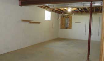 13460 Sycamore Trl, Anna, OH 45302