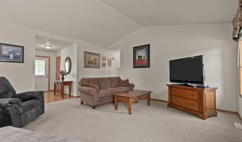 W5862 GERANIUM Drive, Appleton, WI 54915